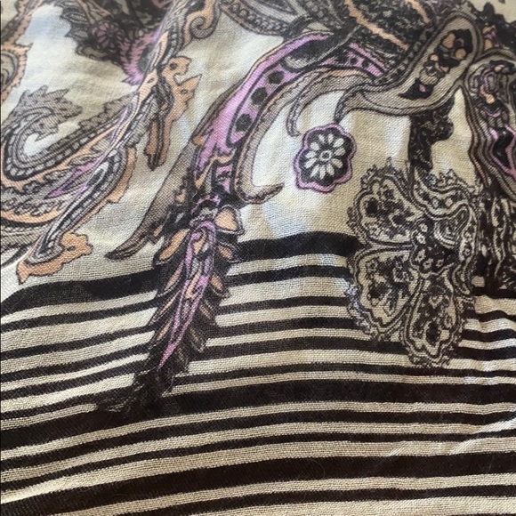 Versatile scarf ✨ - Picture 2 of 3